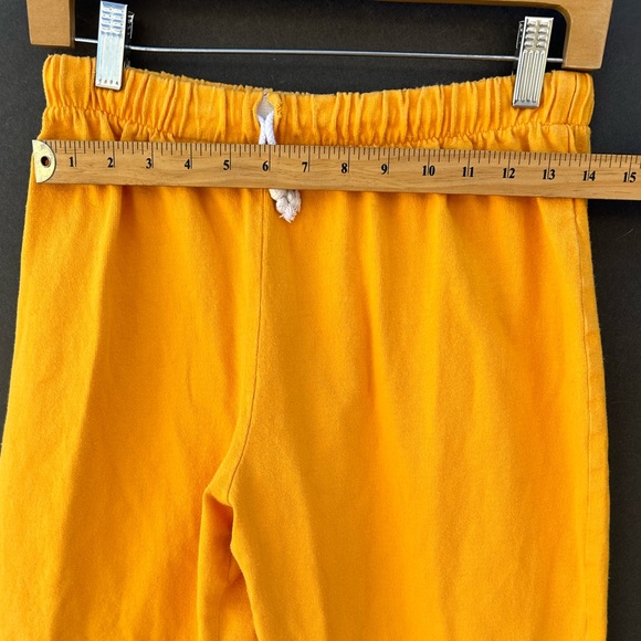 Yellow pants - Picture 2 of 3